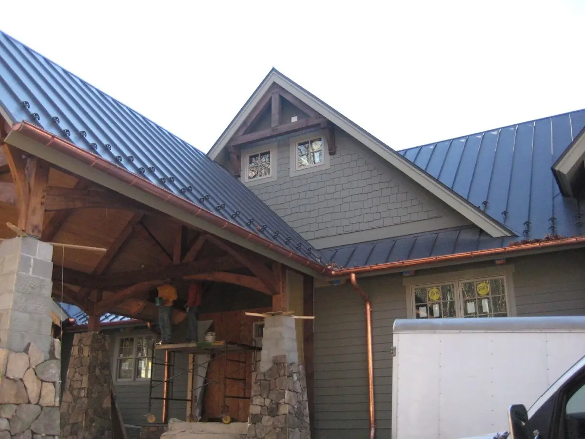 Craftsman Roofing team delivering quality roofing work in Wood